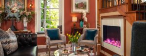 Jail Hill Inn, Fireplace sitting area