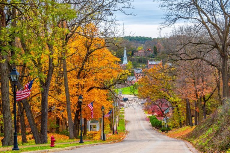Discover the Best Things to do in Galena IL This Fall